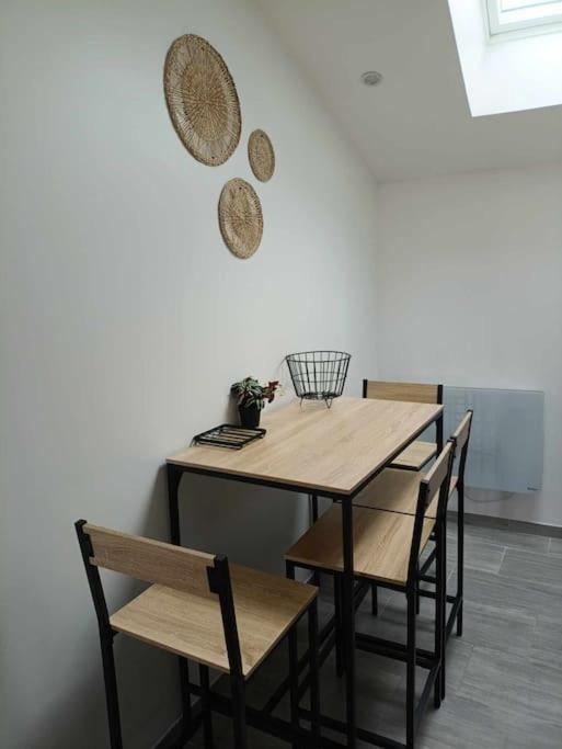 La Petite Falaise, Maison Avec Cour Dreux Centre Εξωτερικό φωτογραφία